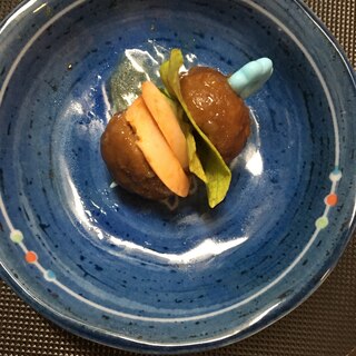 お弁当に☆ミートボールと魚肉ソーセージのバーガー